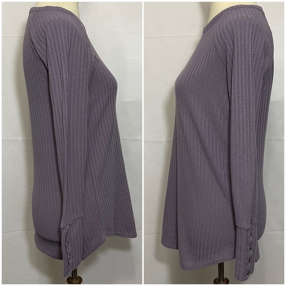 Chaser Waffle Knit Thermal Long Sleeve Top - Picture 3 of 12
